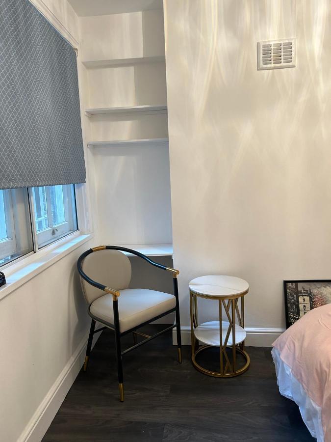 West Kensington Apartment London Bagian luar foto