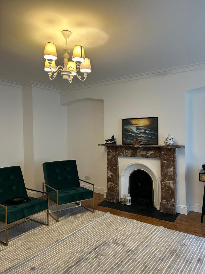 West Kensington Apartment London Bagian luar foto