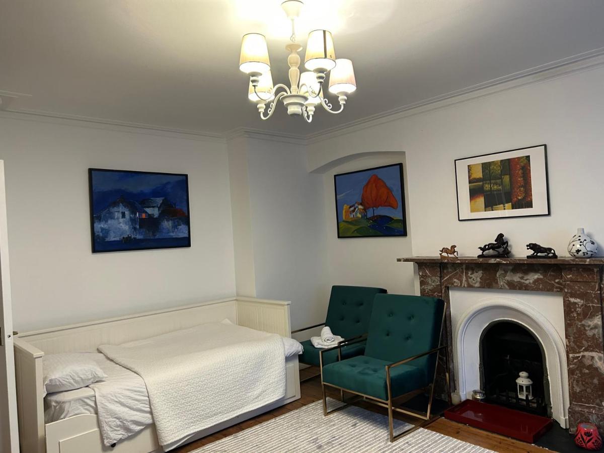 West Kensington Apartment London Bagian luar foto